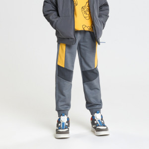 Sinsay - Spodnie dresowe jogger - Szary - chłopiec - 5674J-90X