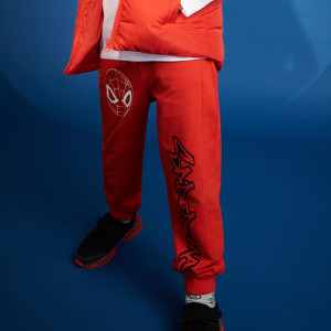 Sinsay - Spodnie dresowe jogger Spiderman - Czerwony - chłopiec - 5848R-33X