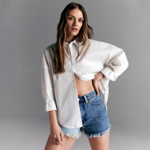 Sinsay - Szorty jeansowe high waist - Niebieski - damski - 6048J-50J
