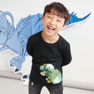 Sinsay - Koszulka z cekinami - Czarny - chłopiec - 6730M-99X