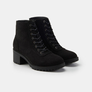 Sinsay - Botki na obcasie - Czarny - damski - 6802K-99X