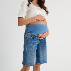 Sinsay - Szorty jeansowe MAMA - Niebieski - damski - 6881F-55J