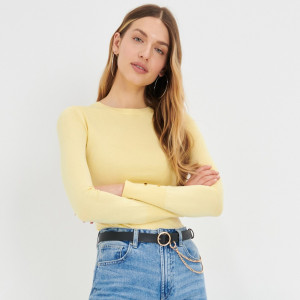 Sinsay - Basic Pullover mit dekorativen Knöpfen - Gelb - damen - 7257J-10X