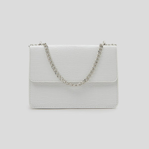 Sinsay - Torebka crossbody - Biały - damski - 8267R-00X