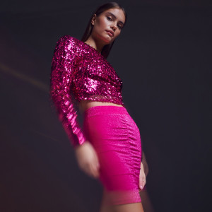 Sinsay - Spódnica mini z marszczeniami - Różowy - damski - 9543A-42X