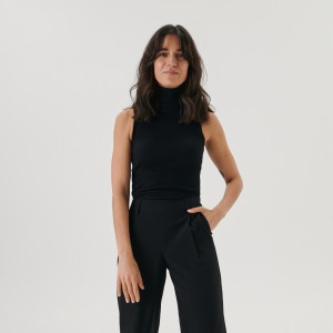 Sinsay - Top dzianinowy z golfem - Czarny - damski - 9942A-99X