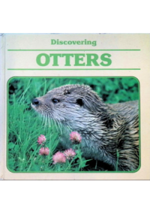 Discovering Otters - książka  wyd. 1988