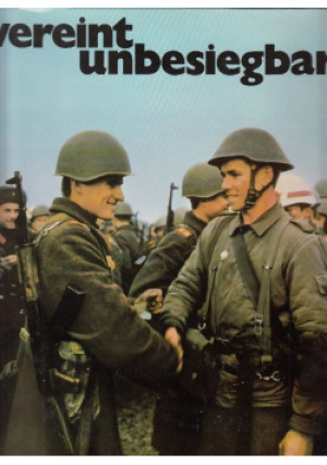 Vereint unbesiegbar - Praca Zbiorowa - książka  wyd. 1976