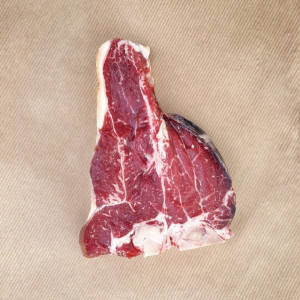 Stek T-Bone Special sezonowany – Rostbef i Polędwica z Kością