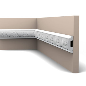 Listwa ścienna ORAC P1020 4,9x2,4x200