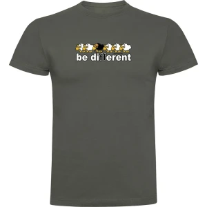 Kruskis T-shirt à Manches Courtes Be Different Skate Dark Army Green 2XL Homme