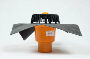 Wpust dachowy Topwet pionowy TW S - kołnierz EPDM Quick Seam Sa Flashing