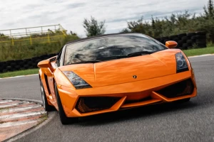 Jazda po torze Lamborghini Gallardo voucher prezent Super-Cars Karta Podarunkowa ważna 2 lata