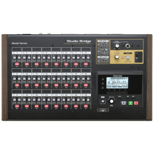 Tascam Studio Bridge - 24-Spur-Audio-Rekorder /...