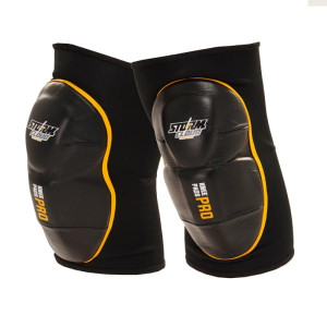 STORMCLOUD OCHRANIACZE NA KOLANA COMBAT BLACK