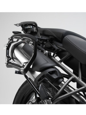 Stelaż boczny PRO SW-MOTECH Triumph Tiger 800/ XC (10-14)/ XC (10-17)/ XCa/ XCx/ XR/ XRx/ XRt [15-]