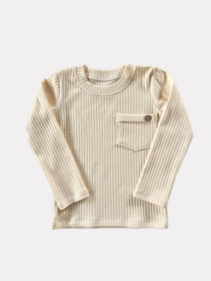 Longsleeve bawełniany prążkowany z kieszonką w kolorze wanilii dla chłopca