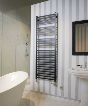 Zehnder Vision Qv-120-050-05/0557 Grzejnik 117,6x50 Cm Czarny Mat, Podłączenie środkowe 50mm, Moc 541 W