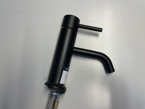 Outlet: Giulini Futuro 6533/sc/cz Bateria Umywalkowa Bez Korka , Czarny Mat