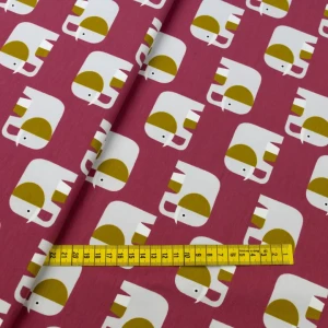 Konsultacje z krawcową - Dzianina bawełniana organiczna wzór słonie kolor bordowy TextileClub 