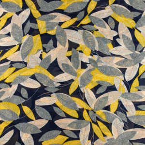 Konsultacje z krawcową - Tkanina szyfon wzór liście na granatowym tle TextileClub 
