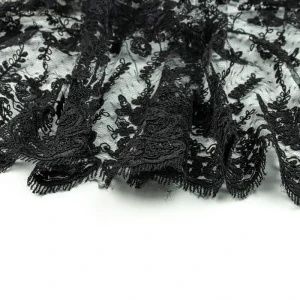 Konsultacje z krawcową - Koronka materiał w kwiaty kolor czarny TextileClub 