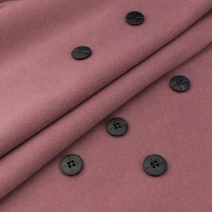 Flausz ambasador brudny różowy TextileClub 