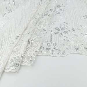 Koronka materiał w kwiaty kolor ecru TextileClub 