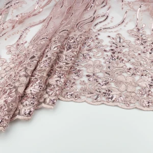 Koronka materiał w kwiaty kolor brudny różowy TextileClub 
