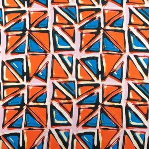 Tkanina wiskoza twill wzór trójkaty na różowym tle TextileClub 