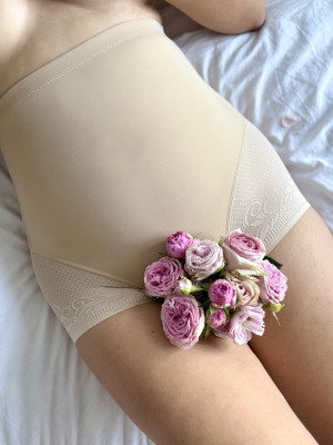Majtki wyszczuplające La Rosa cieliste - 5xl