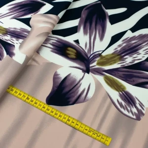 Zara nurek wzór kwiaty border rosnący