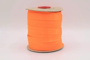 LAMÓWKA ATŁASOWA ZAPRASOWANA 15 mm 90