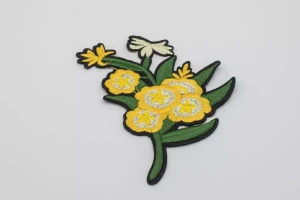 NASZYWKA NAPRASOWANKA TERMO KWIATY