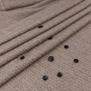 Dzianina swetrowa warkocz różowo beżowy