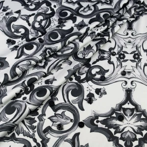 Szyfon jedwabny majolica czarny