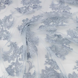 Koronka materiał w kwiaty kolor szaro błękitny