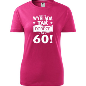 Damska koszulka - mało kto wygląda tak dobrze po 60