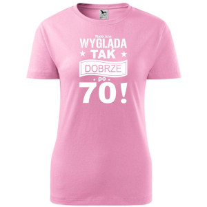 Damska koszulka - mało kto wygląda tak dobrze po 70