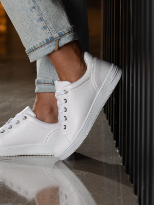 Roberto Rosso Gorbio Low White Hvit storrelse 39 female
