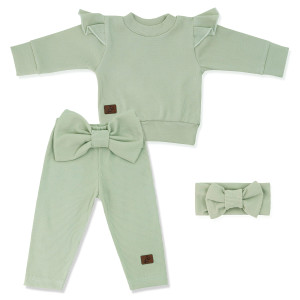 Pistacjowy dres niemowlęcy dla dziewczynki. W komplecie bluza spodenki i opaska.