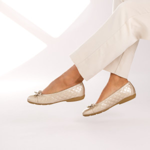 Baleriny z kokardką -GEOX D ANNYTAH B-PEARL.SYNT.LEA D467NB ZŁOTE