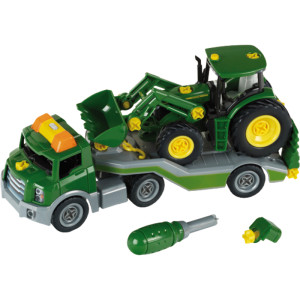 Transporter z ciągnikiem John Deere