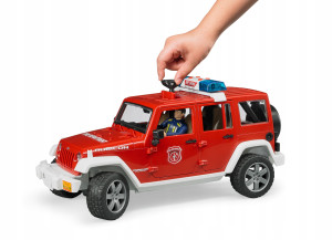 Wóz straży pożarnej Jeep Wrangler BRUDER 02528 seria Profi 1:16