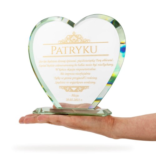 Statuetka serce ze szkła z grawerem na 50 urodziny - Okazja niepowtarzalna