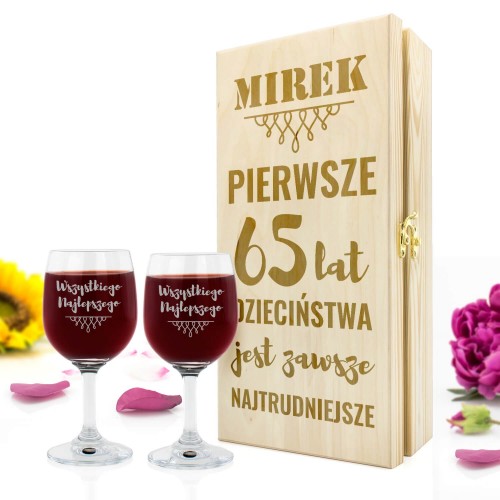 Skrzynka na wino z grawerem na 65 urodziny - Dzieciństwo