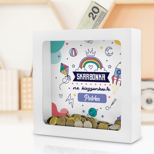 Skarbonka drewniana z szybką i nadrukiem dla dziecka - Kieszonkowe