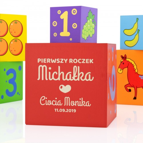 Klocki z grawerem na prezent dla dziecka - Piramida
