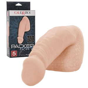 Calexotics Packing Penis 5 inch /12.75 cm Realistyczne Dildo z jądrami, Cieliste TPR