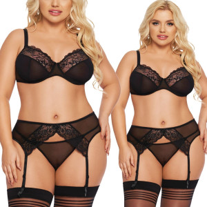 Czarny komplet z pasem do pończoch Marella - Plus Size wykończony koronką